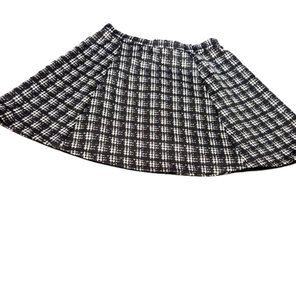 ♡LILY Rose mini skirt sz. Medium